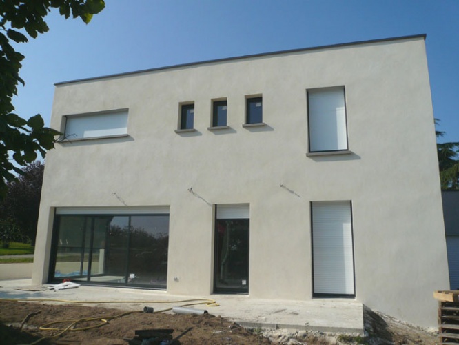 Maison contemporaine : 24_Maison bton_Soucieu