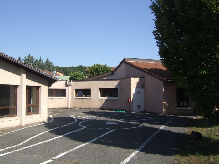 Extension école maternelle à Béligneux : avant travaux